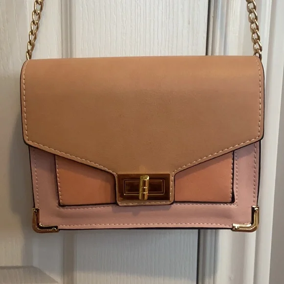 Dynamite Shoulder Bag - Picture 1 of 8